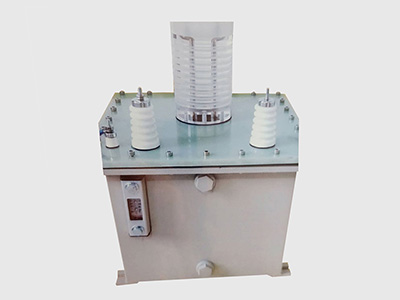 油(you)浸式變(bian)壓器和(he)幹式變(biàn)壓器的(de)優勢對(dui)比